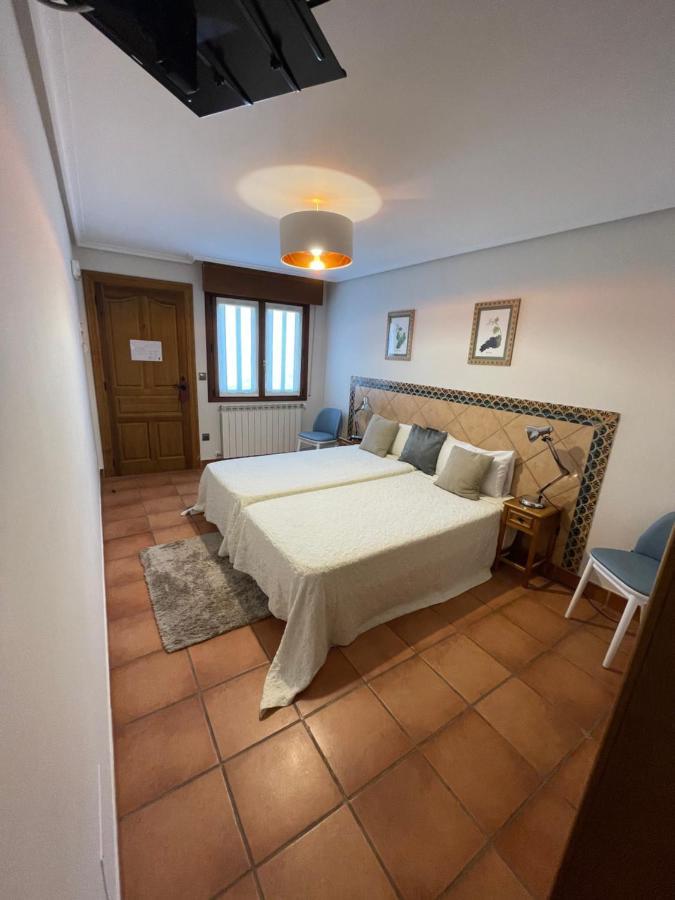 Pension Biazteri La Guardia Exterior foto