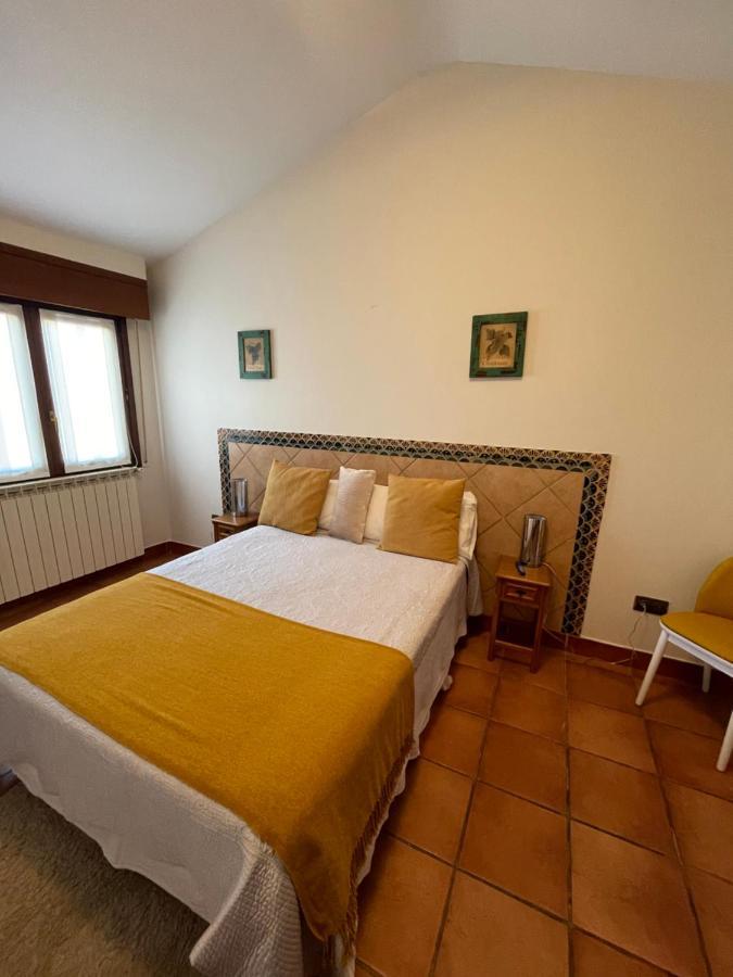 Pension Biazteri La Guardia Exterior foto